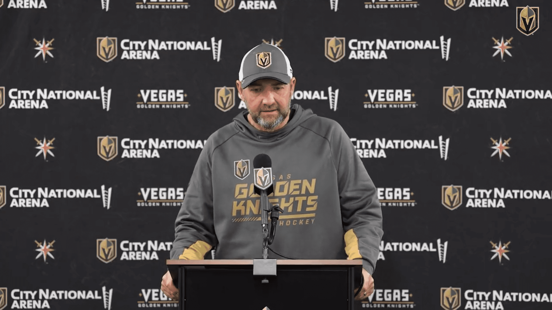 Vegas Golden Knights head coach Peter DeBoer addressing the media (Photo/Screenshot- Vegas Golden Knights via Twitter)