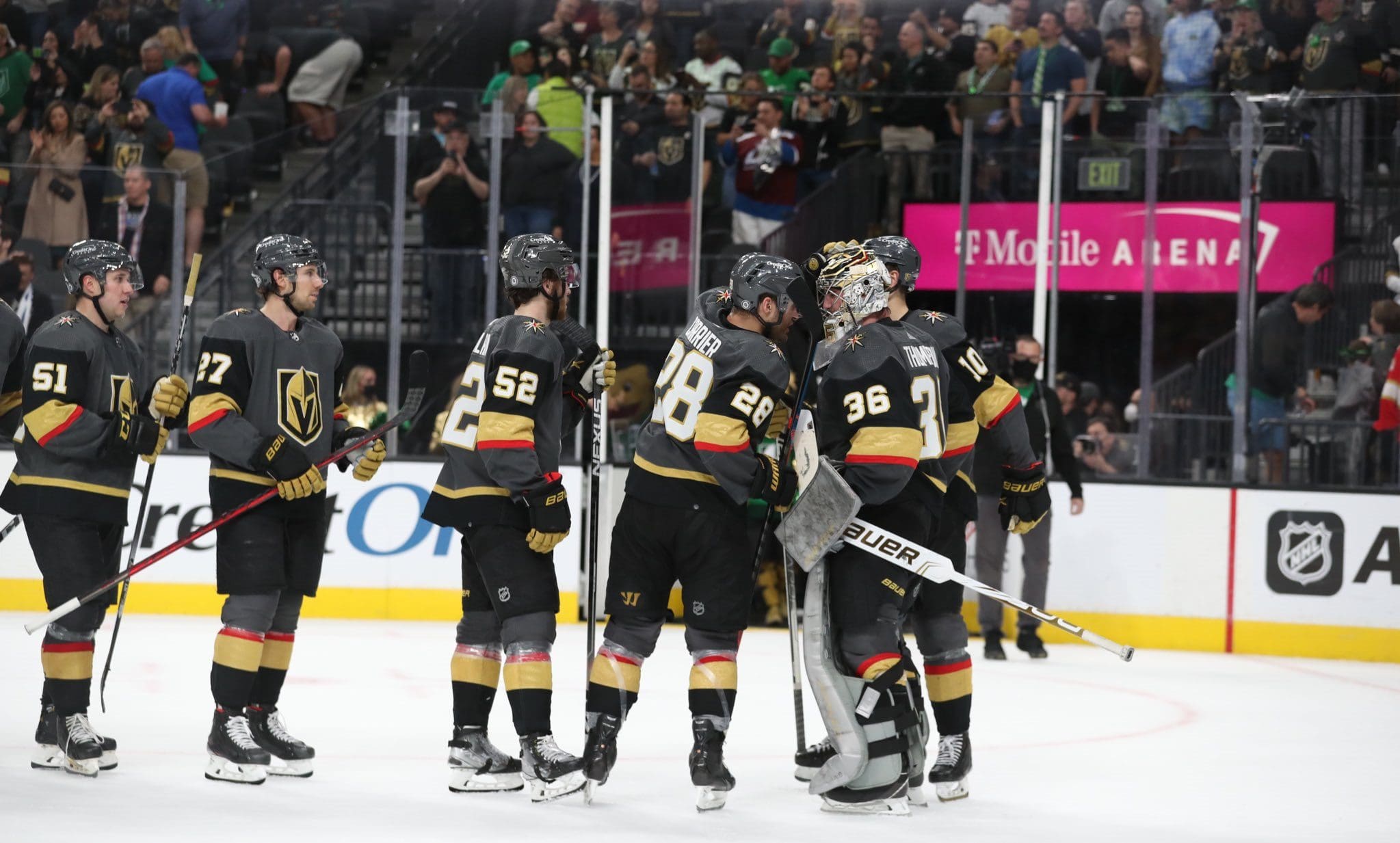 Golden Knights take win streak into matchup with Blackhawks