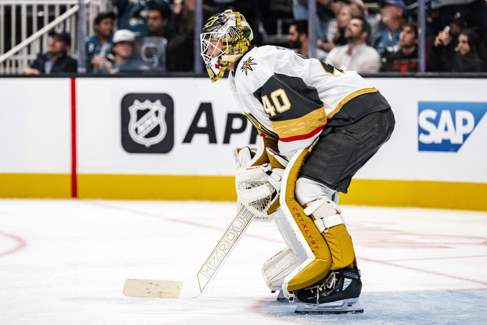 SAN JOSE, CA - OCTOBER 09: Vegas Golden Knights goaltender Akira Schmid (40) tends net during a NHL game between the Vegas Golden Knights and the San Jose Sharks on October 09, 2025 at SAP Center in San Jose, CA. (Photo by Trinity Machan/Icon Sportswire)